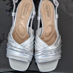 Easy Street Women's Silver Sandals